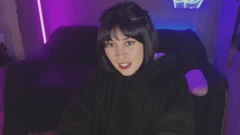 Snapshot of isis_diosa chatting on February 2025 11:10:01 AM Ana Maria online show from February 2025 11:10:01 AM