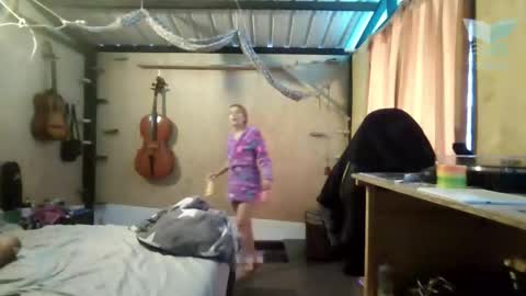 Snapshot of isissun03 chatting on February 2026 10:50:02 PM Isis SUN online show from February 2026 10:50:02 PM