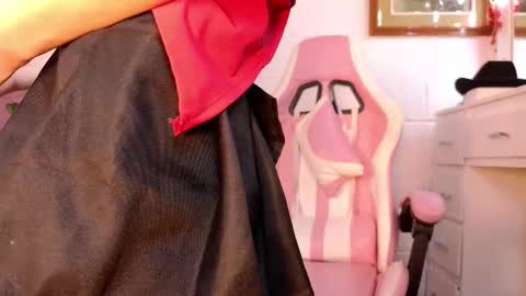 Isla Rosee18 online show from November 2025 01:31:01 AM