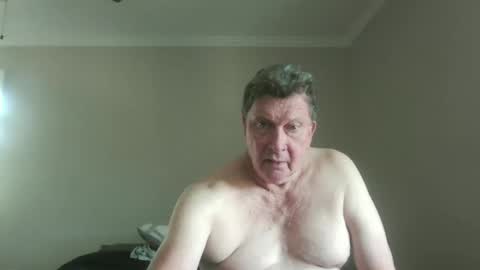 Snapshot of island625103 chatting on September 2025 04:51:02 PM island625103 online show from September 2025 04:51:02 PM