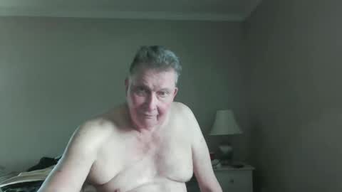 Snapshot of island625103 chatting on May 2026 09:56:02 PM island625103 online show from May 2026 09:56:02 PM