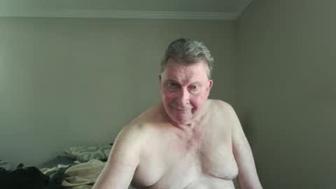 Snapshot of island625103 chatting on June 2026 07:46:01 PM island625103 online show from June 2026 07:46:01 PM