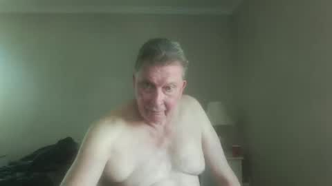 Snapshot of island625103 chatting on June 2026 07:24:02 PM island625103 online show from June 2026 07:24:02 PM