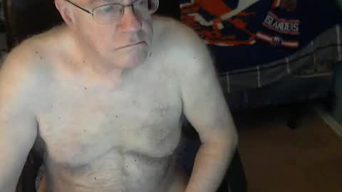Snapshot of islesman22 chatting on April 2026 09:23:01 AM islesman22 online show from April 2026 09:23:01 AM