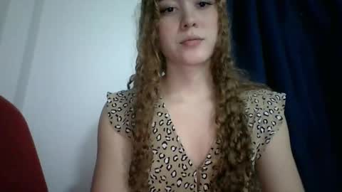 Snapshot of issa30213 chatting on December 2024 02:24:01 AM Issa online show from December 2024 02:24:01 AM