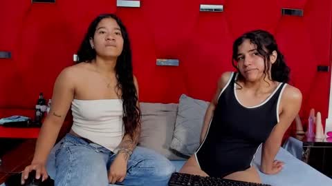 Snapshot of issa_blue chatting on July 2026 05:06:01 PM issa_blue online show from July 2026 05:06:01 PM
