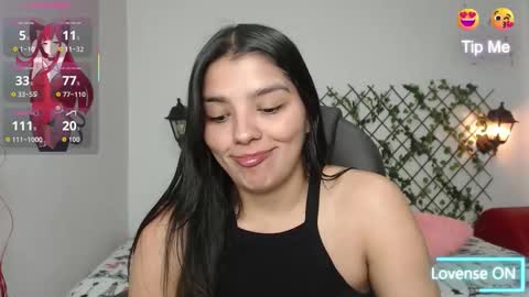 Issa  online show from September 2025 01:34:02 PM