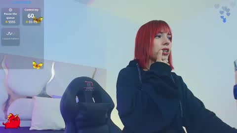 Snapshot of issa_tay1 chatting on March 2025 03:35:02 AM Issa online show from March 2025 03:35:02 AM