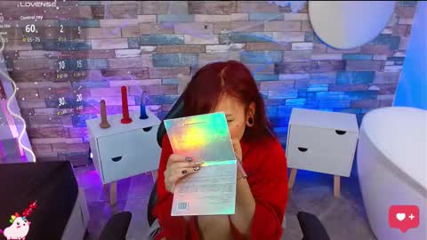 Snapshot of issa_tay1 chatting on October 2025 12:28:02 PM Issa online show from October 2025 12:28:02 PM