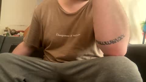 Snapshot of issazorro chatting on January 2026 01:48:02 PM issazorro online show from January 2026 01:48:02 PM