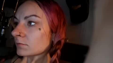 Snapshot of issyamazin667 chatting on March 2026 02:45:03 PM Girlnextdoor online show from March 2026 02:45:03 PM