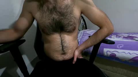 Snapshot of istanbullian chatting on February 2025 07:03:01 PM erdem online show from February 2025 07:03:01 PM