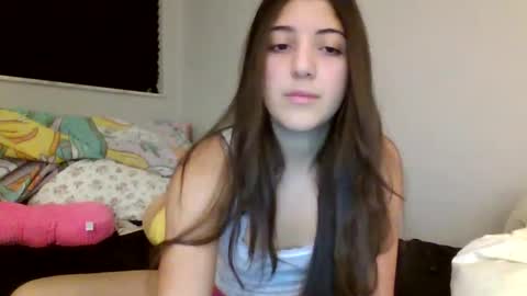 Snapshot of italiankittyx chatting on September 2025 10:46:01 PM ItalianKitty online show from September 2025 10:46:01 PM