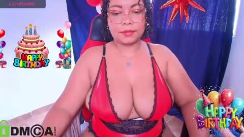 Snapshot of italy__boobs_ chatting on April 2026 07:07:02 PM Sofia online show from April 2026 07:07:02 PM