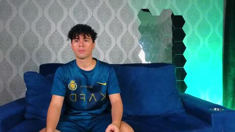 Ithan and Friends online show from January 2025 07:30:01 AM