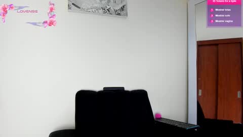 Angelica online show from February 2025 06:53:01 PM