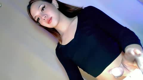 EZZIE online show from March 2025 10:59:01 PM