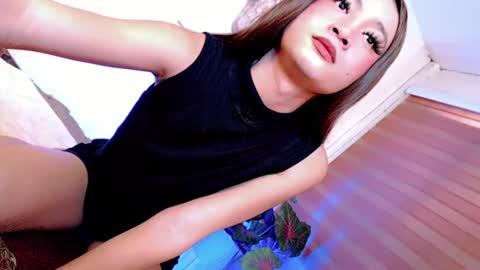 Snapshot of its_me_luna1111 chatting on July 2026 05:36:02 AM its_me_luna1111 online show from July 2026 05:36:02 AM