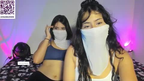 Snapshot of itschloee chatting on October 2025 02:25:02 AM Chloee and Sky online show from October 2025 02:25:02 AM