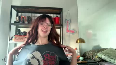 Snapshot of itsjennagee chatting on January 2025 09:50:02 PM Jenna Gee online show from January 2025 09:50:02 PM