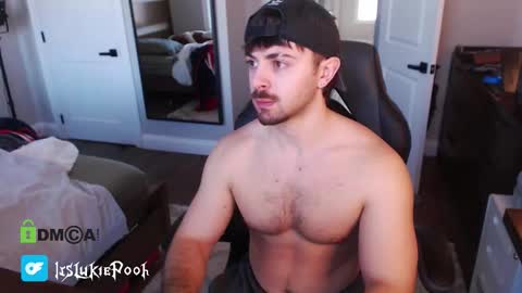 Snapshot of itslukiepooh chatting on March 2026 02:44:02 PM Itslukiepooh online show from March 2026 02:44:02 PM
