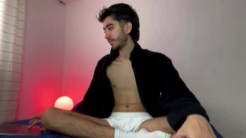 Snapshot of itsmartin_ chatting on February 2026 02:24:01 PM itsmartin_ online show from February 2026 02:24:01 PM