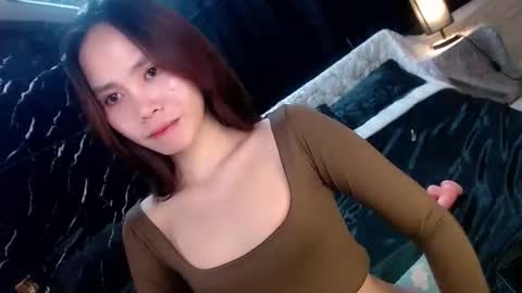itsme_liza online show from November 2025 06:19:02 PM
