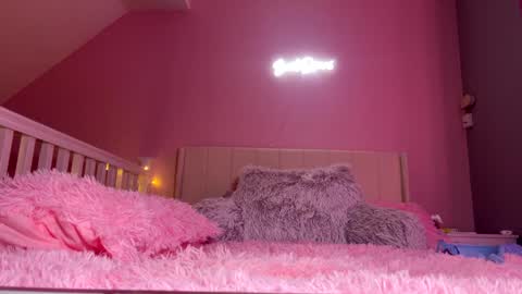 Snapshot of itsmelolax chatting on February 2025 05:26:02 PM Lola online show from February 2025 05:26:02 PM