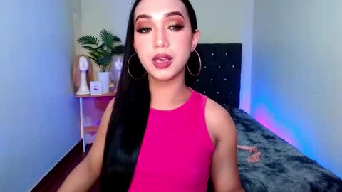 Sofia online show from November 2025 12:49:02 AM