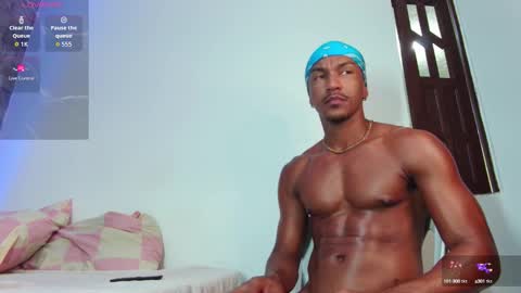 Snapshot of itsmikenoir chatting on September 2025 10:10:02 PM Limited offer 50    online show from September 2025 10:10:02 PM