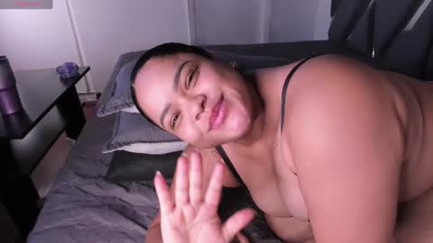 Snapshot of itsmoon_swt_ chatting on June 2026 06:51:02 PM Moon online show from June 2026 06:51:02 PM