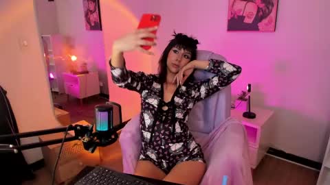 Snapshot of itsmroom chatting on May 2026 04:28:02 AM itsmroom online show from May 2026 04:28:02 AM