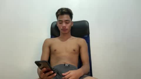 itzme_urboy online show from June 2026 03:19:02 AM