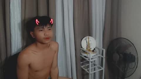 Snapshot of itzme_urhornyjerwin chatting on March 2026 12:17:02 AM jerwin online show from March 2026 12:17:02 AM