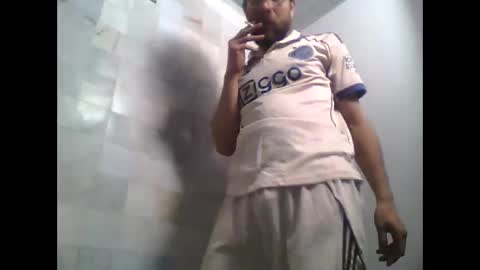 Snapshot of ivanchelon chatting on May 2026 05:02:02 AM Vanchi online show from May 2026 05:02:02 AM