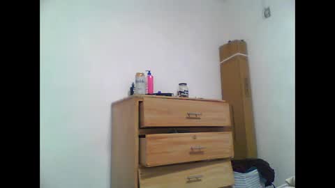 Snapshot of ivanchelon chatting on May 2026 03:34:01 AM Vanchi online show from May 2026 03:34:01 AM