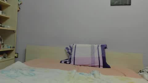 Iveta online show from February 2025 04:50:01 AM