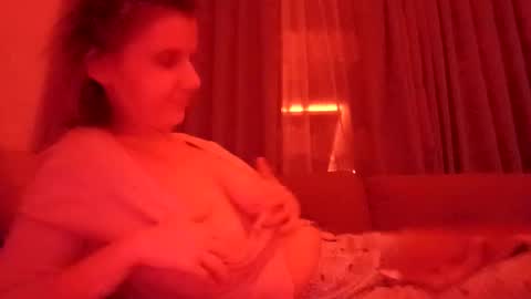 Iveta online show from October 2025 12:23:01 AM