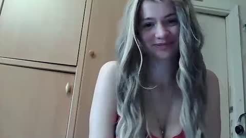 ivetta911 online show from December 2025 09:29:02 AM