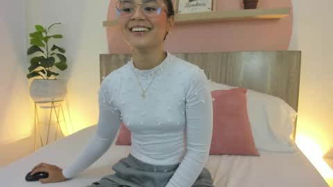 I V E T T E online show from February 2026 07:21:02 PM