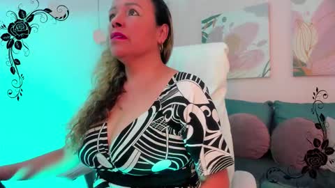 Snapshot of ivonne_4 chatting on February 2026 12:57:02 PM Ivonne online show from February 2026 12:57:02 PM