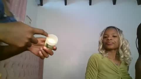 Snapshot of ivory_mae chatting on June 2026 10:53:01 AM ivory_mae online show from June 2026 10:53:01 AM