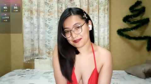Snapshot of ivory_vibe chatting on January 2026 01:14:01 PM Hey EveryoneIm ElzaGlad to see you in my room online show from January 2026 01:14:01 PM