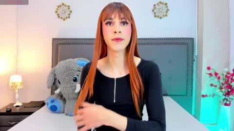 Snapshot of ivvy_rousse chatting on May 2026 02:03:01 PM ivi rosse online show from May 2026 02:03:01 PM