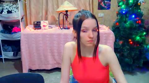 Ivy and Lester online show from December 2024 06:54:02 PM