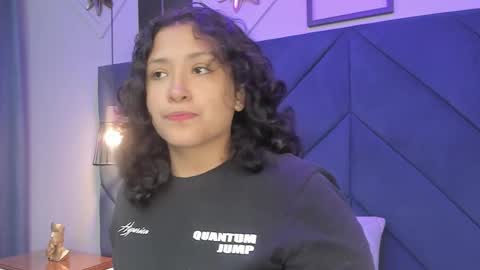 Snapshot of ivy_and_molly chatting on September 2025 07:41:02 PM Ivy and Molly online show from September 2025 07:41:02 PM