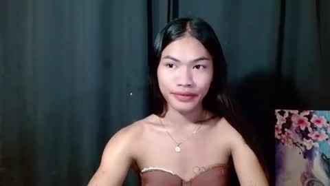 Snapshot of ivy_moorexoxo chatting on May 2026 07:04:02 AM Ivy online show from May 2026 07:04:02 AM