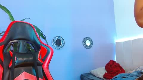 ivy_scorpio online show from September 2025 02:11:02 PM