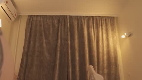 Ivy online show from March 2026 04:01:02 PM