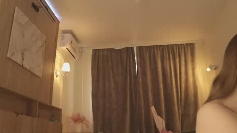 Ivy online show from March 2026 03:11:02 AM